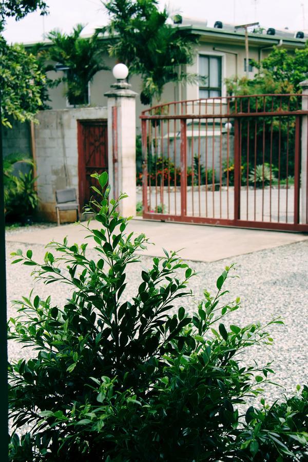 Citi Serviced Apartments & Motel - Lagatoi Place Port Moresby Bagian luar foto