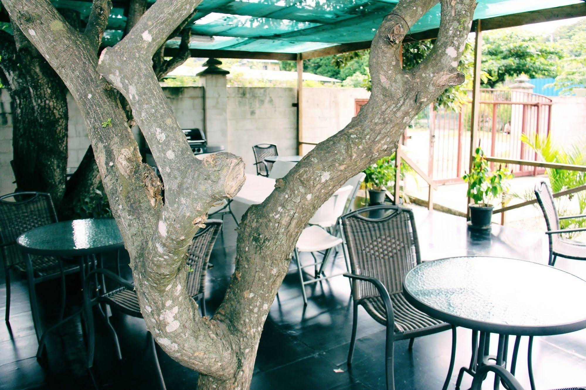 Citi Serviced Apartments & Motel - Lagatoi Place Port Moresby Bagian luar foto